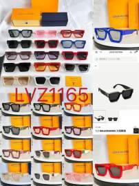Picture of Louis Vuitton Sunglasses _SKUfw75841792fw